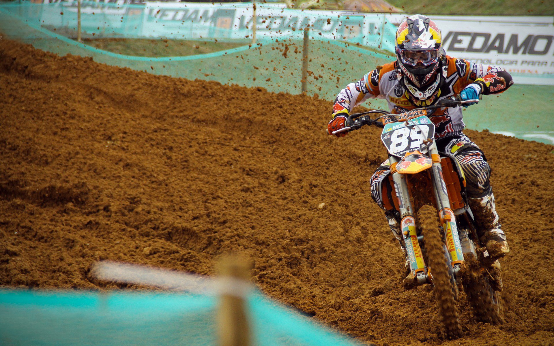 新加坡队如何通过团队合作在国际乒联混合团体世界杯中脱颖而出